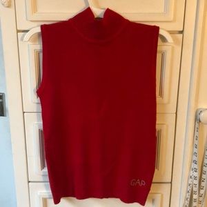 Top- NEW -sleeveless- high neck- very very  soft and delicate to skin